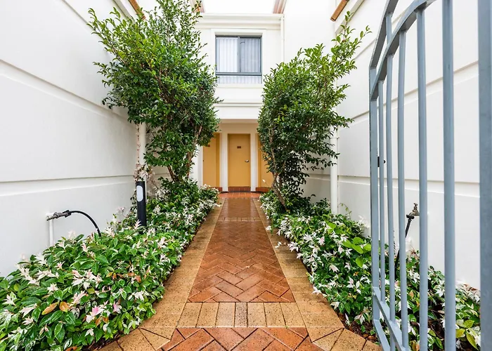Breakers Unit 5 5 - Ljhooker Yamba